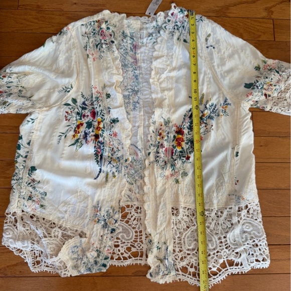 NEW Solitaire Floral Lace Crochet Kimono Open Cardigan Boho Embroidered size 2XL - Picture 7 of 8